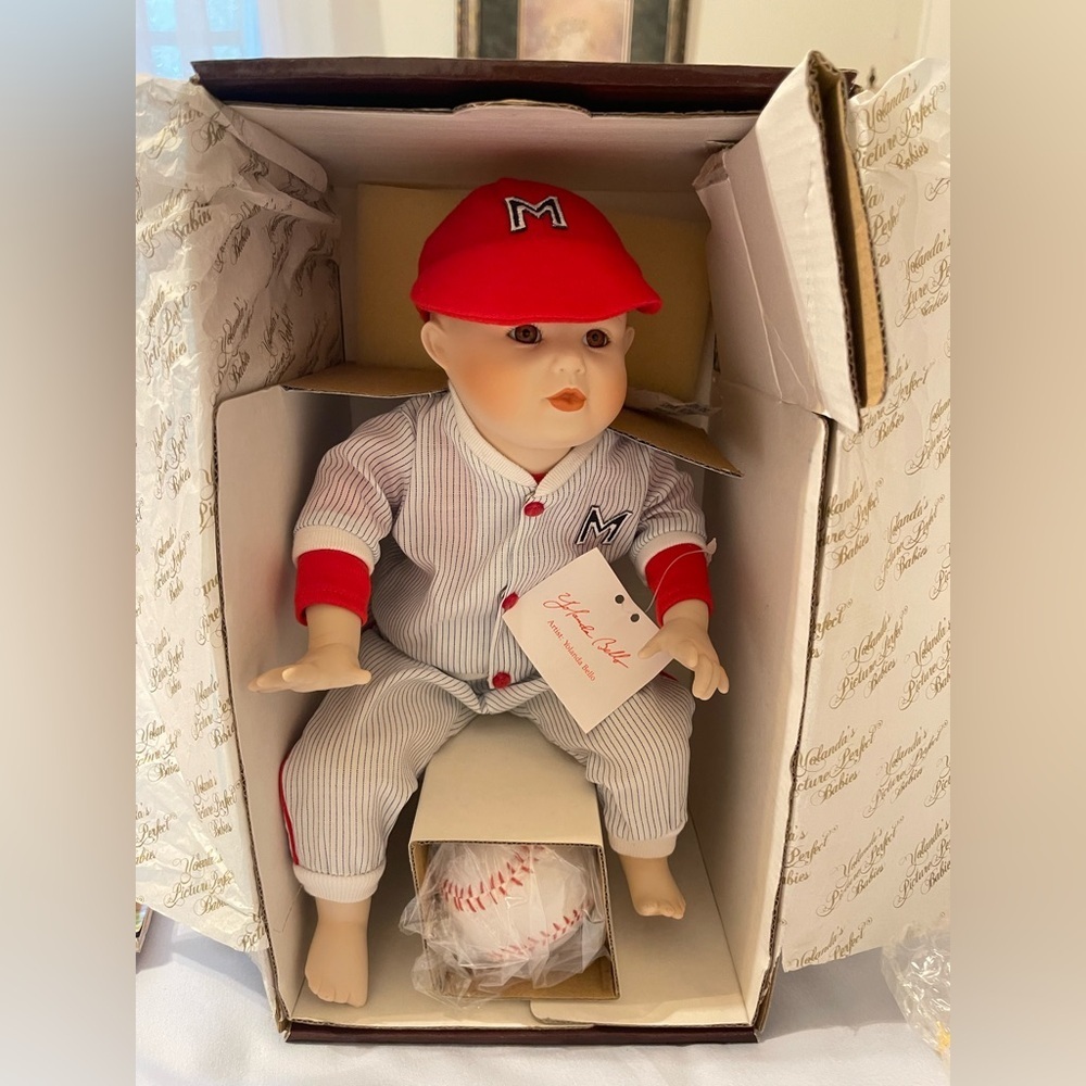 Yolanda Bello / Ashton Drake Series  “ Baseball Player “ Vintage Doll‎